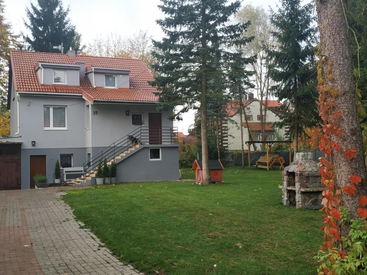 Apartament Z Ogrodem I Parkingiem Nostalgia Olsztyn (Warmian-Masurian)
